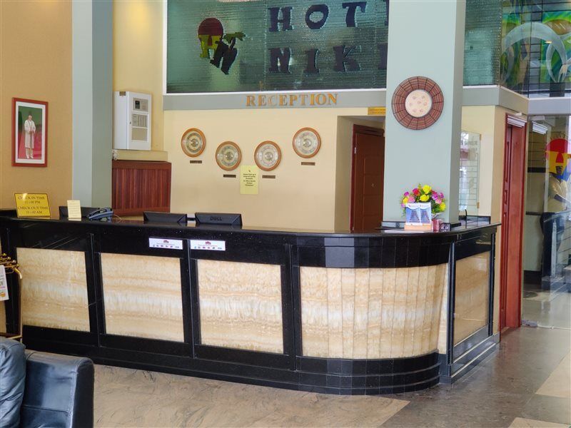 Hotel Nikko Towers Дар ес Саалам Екстериор снимка